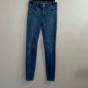 American Eagle Hi-Rise skinny jeans size 4 Long